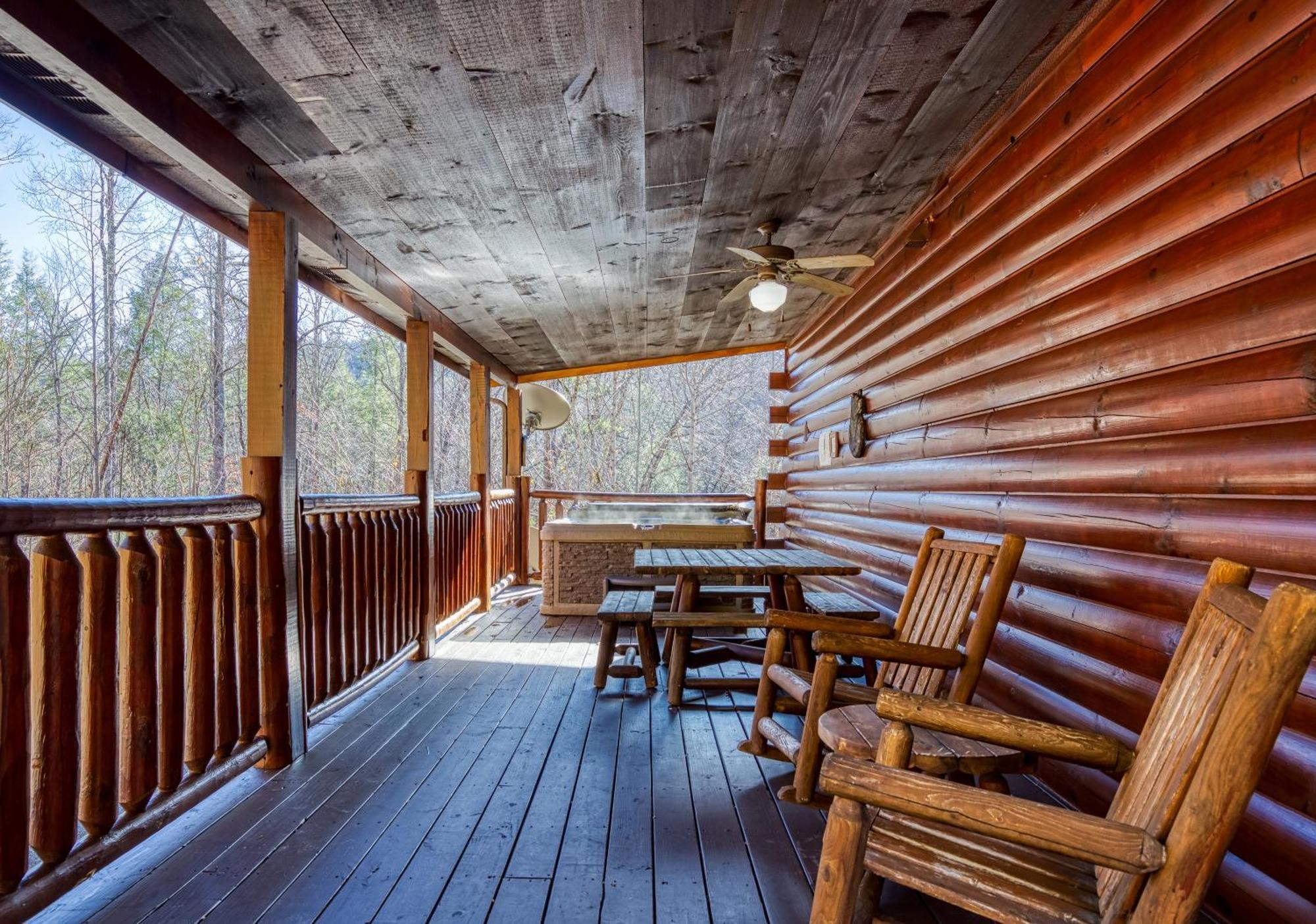 Heavenly Bear, Hot Tub, 1089 Of Free Attraction Tickets For Each Paid Day, Dollywood And More Sevierville Exterior foto